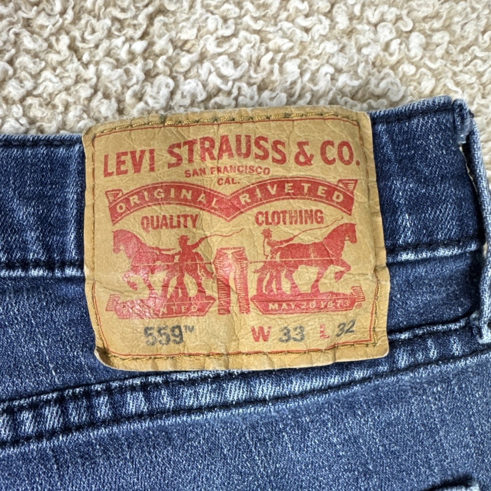 Levis 559 Jeans Mens 33x32 Blue Relaxed Straight Fit Denim Pants Classic Zip Fly - Picture 13 of 15